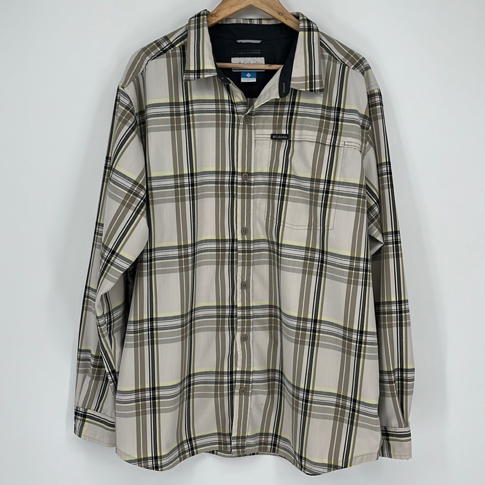 Columbia Omni Wick Yellow/Tan Plaid Button-Down Shirt Men’s Size XL